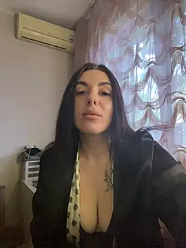 IsabellaJoutes online show from 07/24/26, 02:04