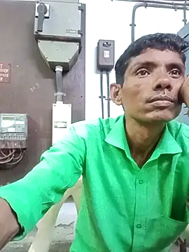 Hot-Parinda200 online show from 05/17/26, 06:44