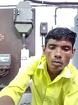 Hot-Parinda200 online show from 05/27/26, 06:54
