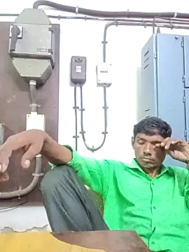 Hot-Parinda200 online show from 05/28/26, 08:00