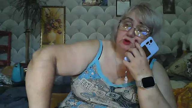 Snapshot of MarinaFarina53 chatting on 07/01/26, 06:15 MarinaFarina53 online show from 07/01/26, 06:15