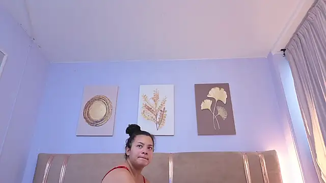 Snapshot of SofiaMartiinez chatting on 05/30/26, 01:41 SofiaMartiinez online show from 05/30/26, 01:41