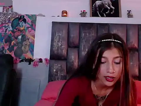 Snapshot of Violeta-Roslin chatting on 05/30/26, 06:54 Violeta-Roslin online show from 05/30/26, 06:54