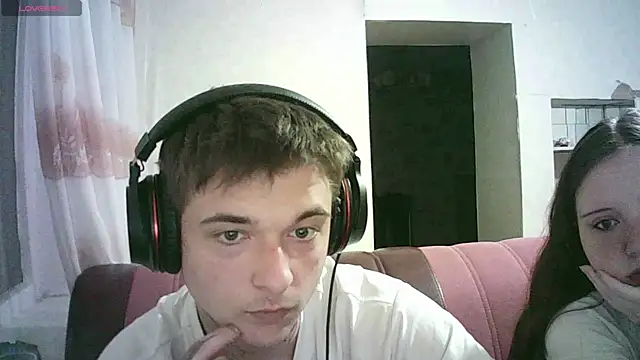 Snapshot of KittyFlicker chatting on 05/14/26, 05:09 KittyFlicker online show from 05/14/26, 05:09