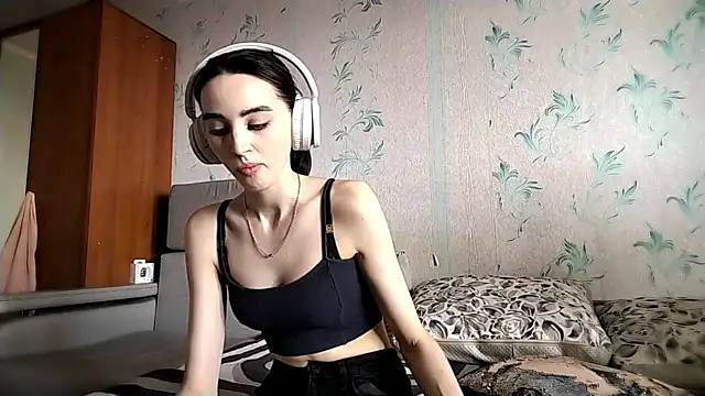 NightFoxxx online show from 07/01/26, 11:15