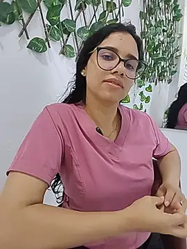 alanahot94 online show from 06/27/26, 07:52