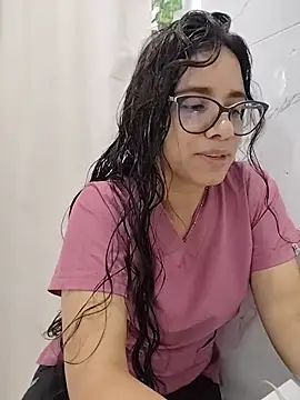alanahot94 online show from 07/27/26, 04:36