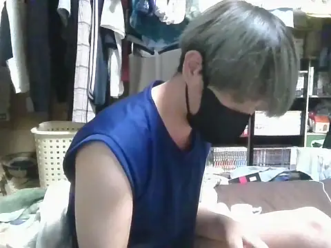 Snapshot of kazupan22 chatting on 06/01/26, 12:40 kazupan22 online show from 06/01/26, 12:40