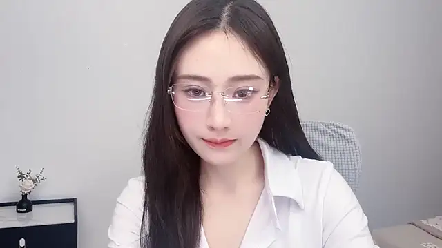  222Mia online show from 05/16/26, 11:20