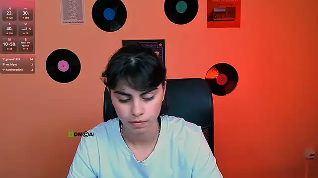 shadow kiss  online show from 07/11/26, 12:41