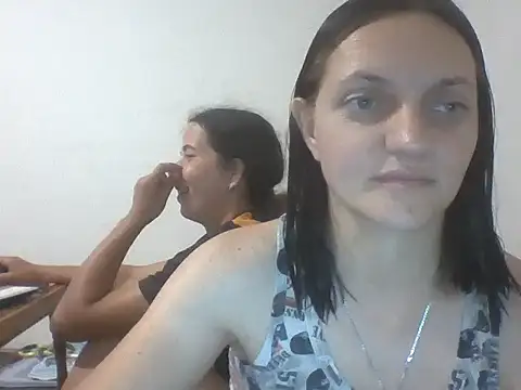 Snapshot of Kimmy_Webb chatting on 06/28/26, 06:14 Kimmy Webb online show from 06/28/26, 06:14