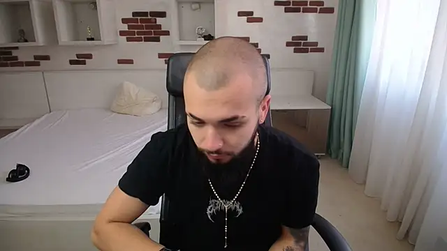 OscarWillss online show from 05/29/26, 04:32
