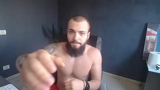 OscarWillss online show from 06/25/26, 04:45