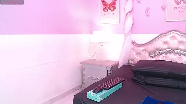 TaniaPierce online show from 06/25/26, 12:09