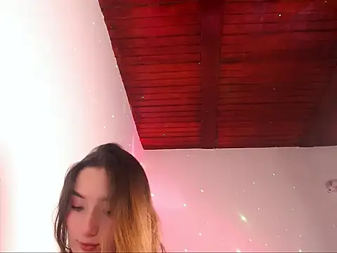 Snapshot of Valery_Salmons chatting on 05/25/26, 05:08 Valery Salmons online show from 05/25/26, 05:08