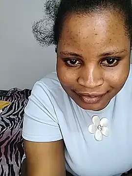 Snapshot of JuicyHoney_01 chatting on 05/27/26, 07:33 JuicyHoney 01 online show from 05/27/26, 07:33