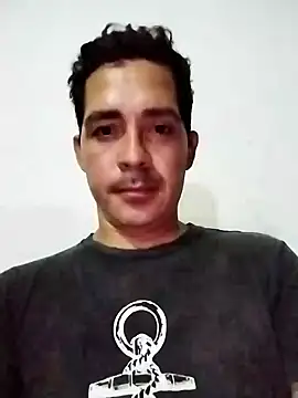 Snapshot of Logan_Daviid34 chatting on 05/10/26, 05:01 Logan Daviid34 online show from 05/10/26, 05:01
