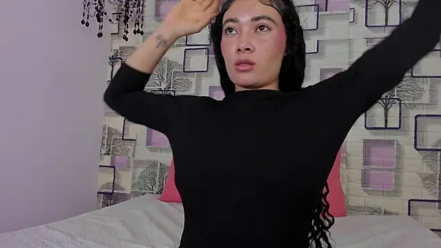 emilly duque online show from 05/20/26, 03:45
