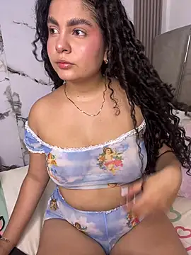 Yassy 11 online show from 05/10/26, 01:22