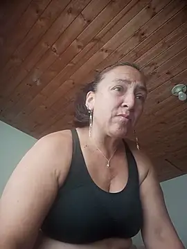 Snapshot of dangerous_milf chatting on 06/27/26, 02:55 dangerous milf online show from 06/27/26, 02:55