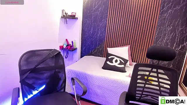 Nico Blaze22 online show from 06/11/26, 01:05