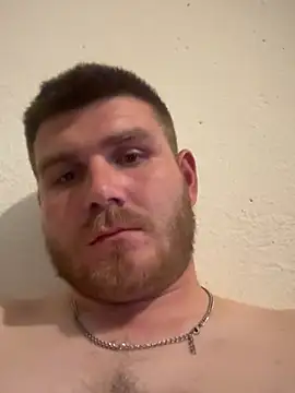 Snapshot of majuglil chatting on 05/10/26, 03:23 majuglil online show from 05/10/26, 03:23