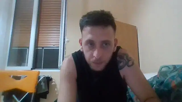 Snapshot of VincentZe99 chatting on 06/27/26, 02:38 VincentZe99 online show from 06/27/26, 02:38