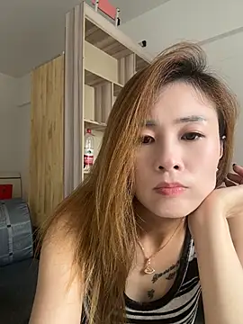 Snapshot of okgirl_23 chatting on 07/09/26, 01:31 okgirl 23 online show from 07/09/26, 01:31