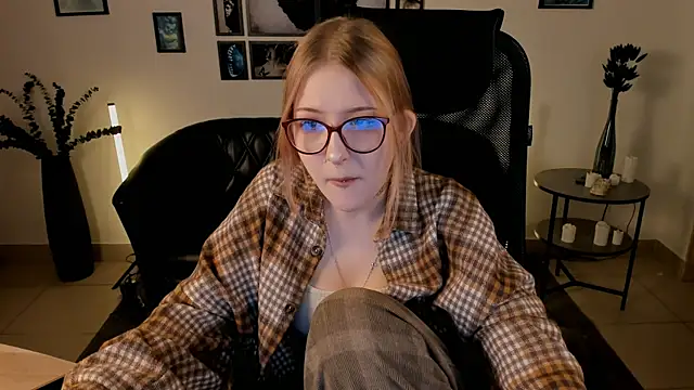 lanafitch online show from 05/31/26, 10:33