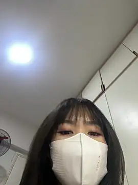 Snapshot of Lov3lily chatting on 07/12/26, 04:20 Lov3lily online show from 07/12/26, 04:20