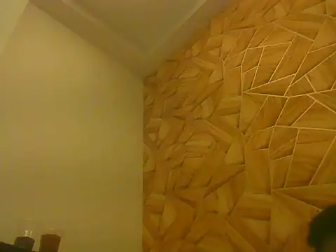 yoursunny001 online show from 05/10/26, 12:32
