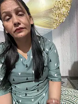 simmy14321 online show from 07/10/26, 07:12