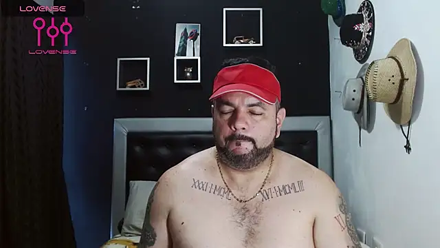 Snapshot of perverseveteranmanxxx chatting on 12/11/24, 07:57 perverseveteranmanxxx online show from 12/11/24, 07:57