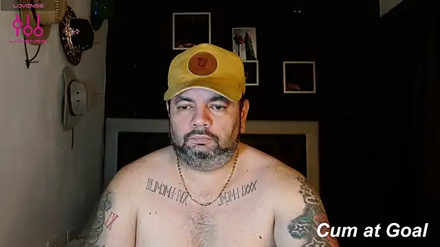 Snapshot of perverseveteranmanxxx chatting on 01/11/25, 05:41 perverseveteranmanxxx online show from 01/11/25, 05:41