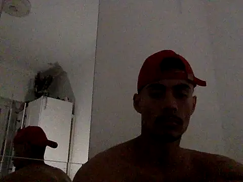 Snapshot of Alisson4361 chatting on 06/08/26, 02:45 Alisson4361 online show from 06/08/26, 02:45