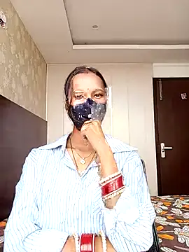 sexy manvi25 online show from 05/12/26, 08:22