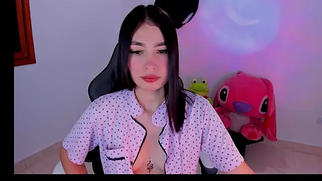 Scarleth Ferrec online show from 06/08/26, 02:34