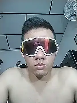 Snapshot of Stiven_abello13 chatting on 05/29/26, 03:21 Stiven abello13 online show from 05/29/26, 03:21