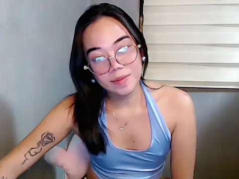 Snapshot of Urbabydollxxx chatting on 05/20/26, 10:16 Urbabydollxxx online show from 05/20/26, 10:16
