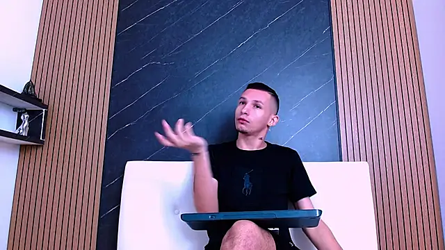 Isak Berekoa online show from 06/05/26, 11:05