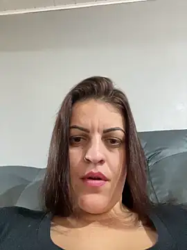 Snapshot of sweet_milenaa chatting on 06/19/26, 11:14 sweet milenaa online show from 06/19/26, 11:14