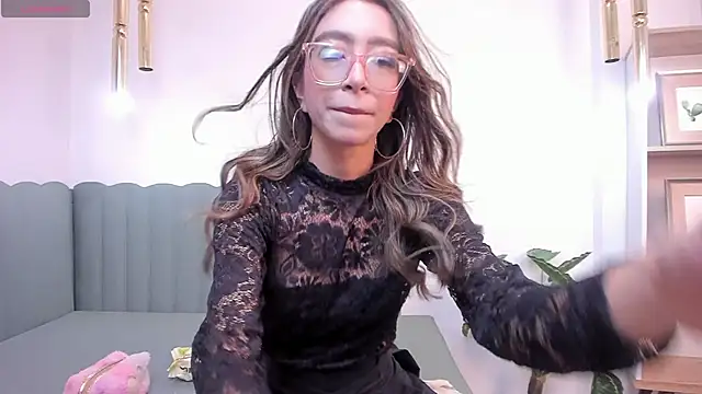HannaCarttier  online show from 06/21/26, 12:08