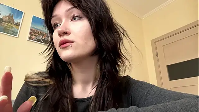 Snapshot of KaseySmit123 chatting on 05/28/26, 02:36 KaseySmit123 online show from 05/28/26, 02:36