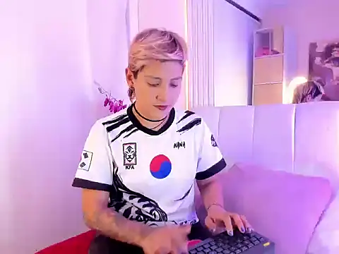 DannyRoudX online show from 06/12/26, 03:49