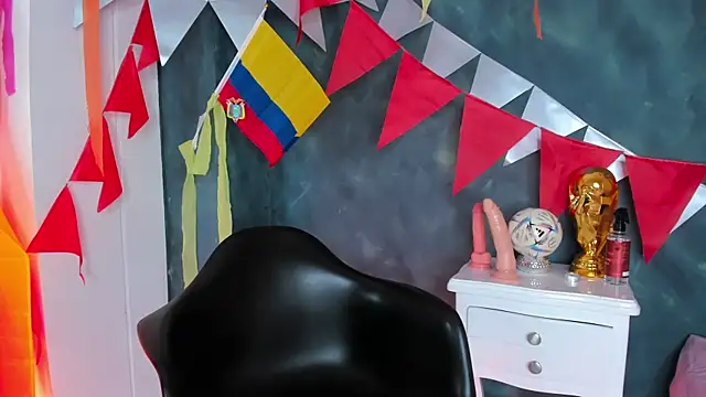 Beautyebony  online show from 06/25/26, 11:59
