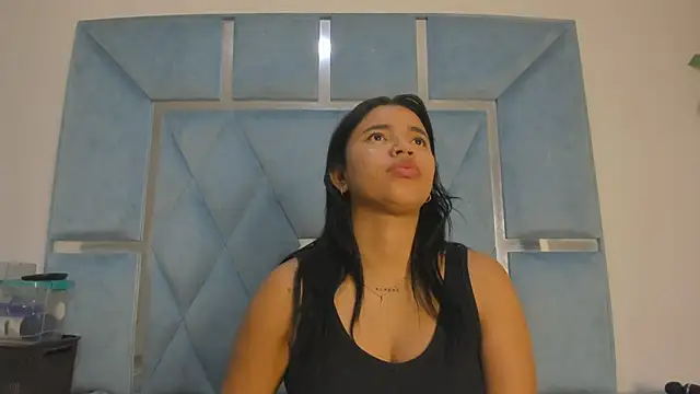 Snapshot of Lucy_asm chatting on 06/21/26, 11:57 Lucy asm online show from 06/21/26, 11:57