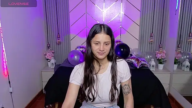 Snapshot of Sofysoul chatting on 06/04/26, 08:26 Sofysoul online show from 06/04/26, 08:26