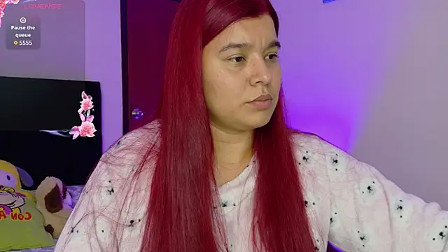 Snapshot of Danna_luu chatting on 07/16/26, 03:23 Danna luu online show from 07/16/26, 03:23