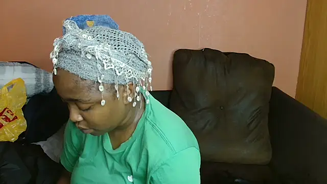 African Busty online show from 06/05/26, 09:59