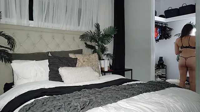 keelieuncensored online show from 07/28/26, 10:10